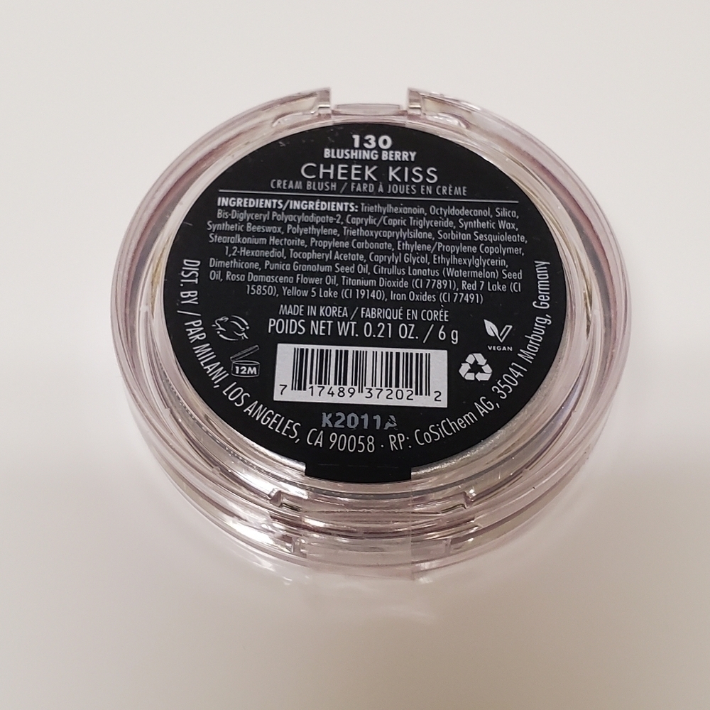 Milani Makeup Set. Concealer and 2Blush🌴 - Picture 8 of 9